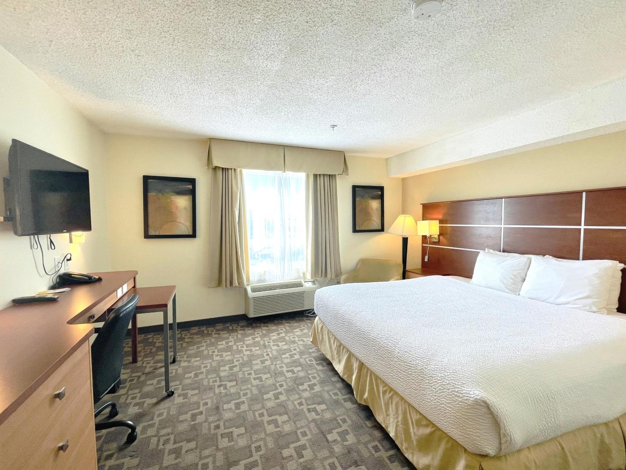 Days Inn By Wyndham Grande Prairie Εξωτερικό φωτογραφία